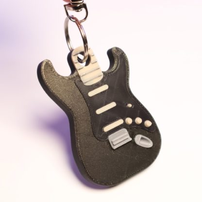 Fender Stratocaster Gitarren-Schlüsselanhänger – Geschenk für Musikliebhaber, Gitarristen Accessoire, E-Gitarren Schlüsselanhänger – Bild 2