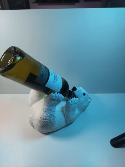 Weinflaschenhalter Eisbär – Lustiger & stilvoller 3D-Druck Flaschenhalter aus PLA, rutschfest + einzigartig – Perfektes Geschenk – Bild 4
