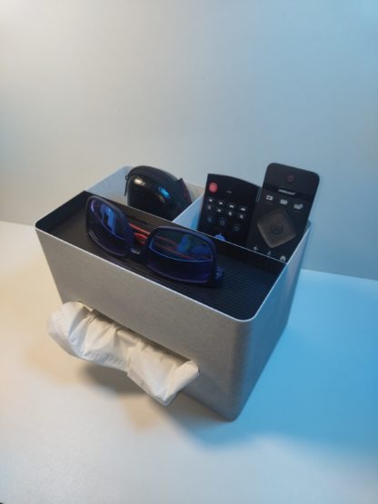 Wohnzimmer Organizer mit Taschentuchfach – Aufbewahrungsbox für Fernbedienung, Brillen & Zubehör, modern + praktisch