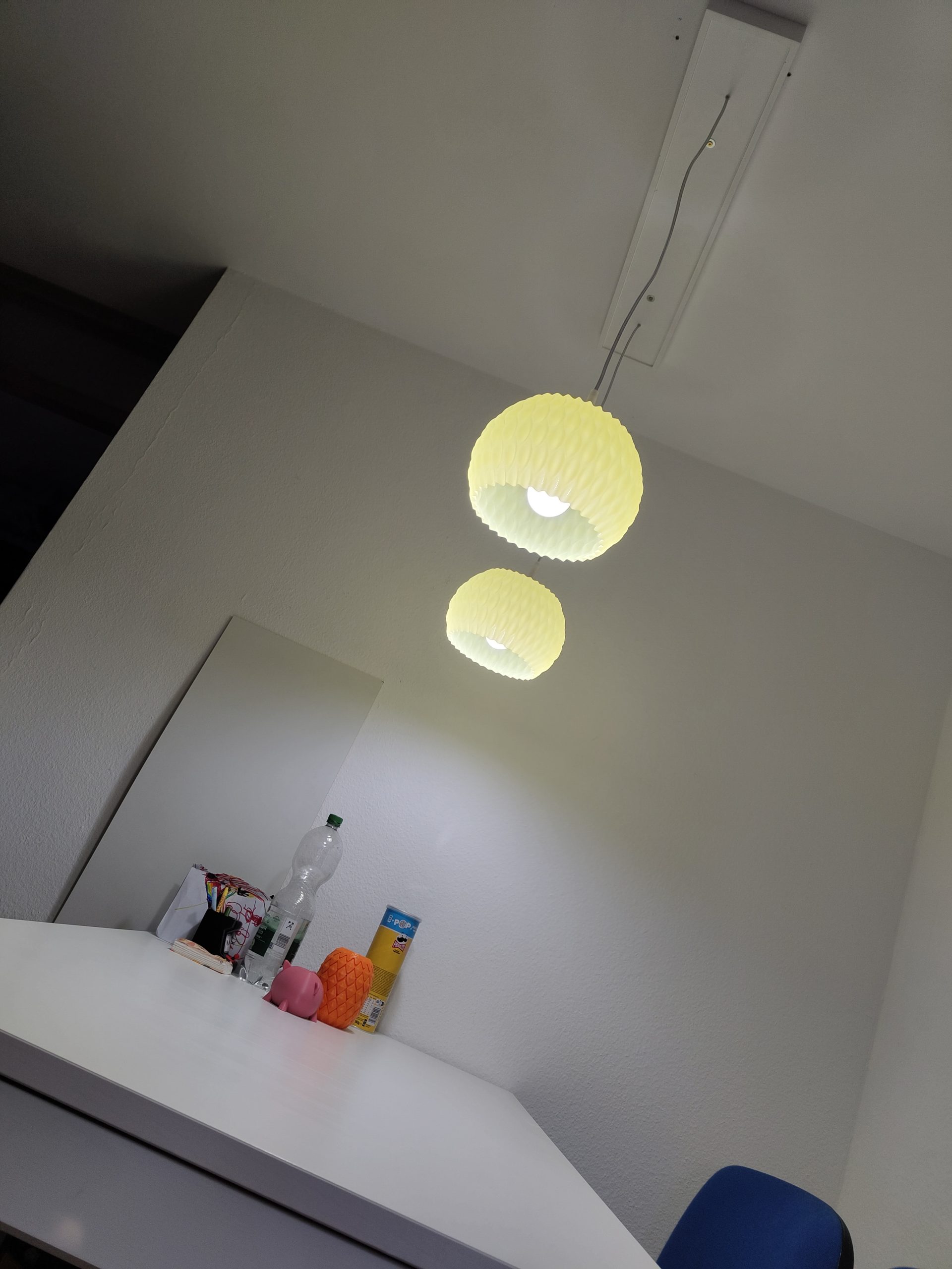 Lampenschirm 3D-gedruckt aus PLA – modernes Wave-Design | Nachhaltig & stilvoll, handgefertigt in Deutschland – Bild 4